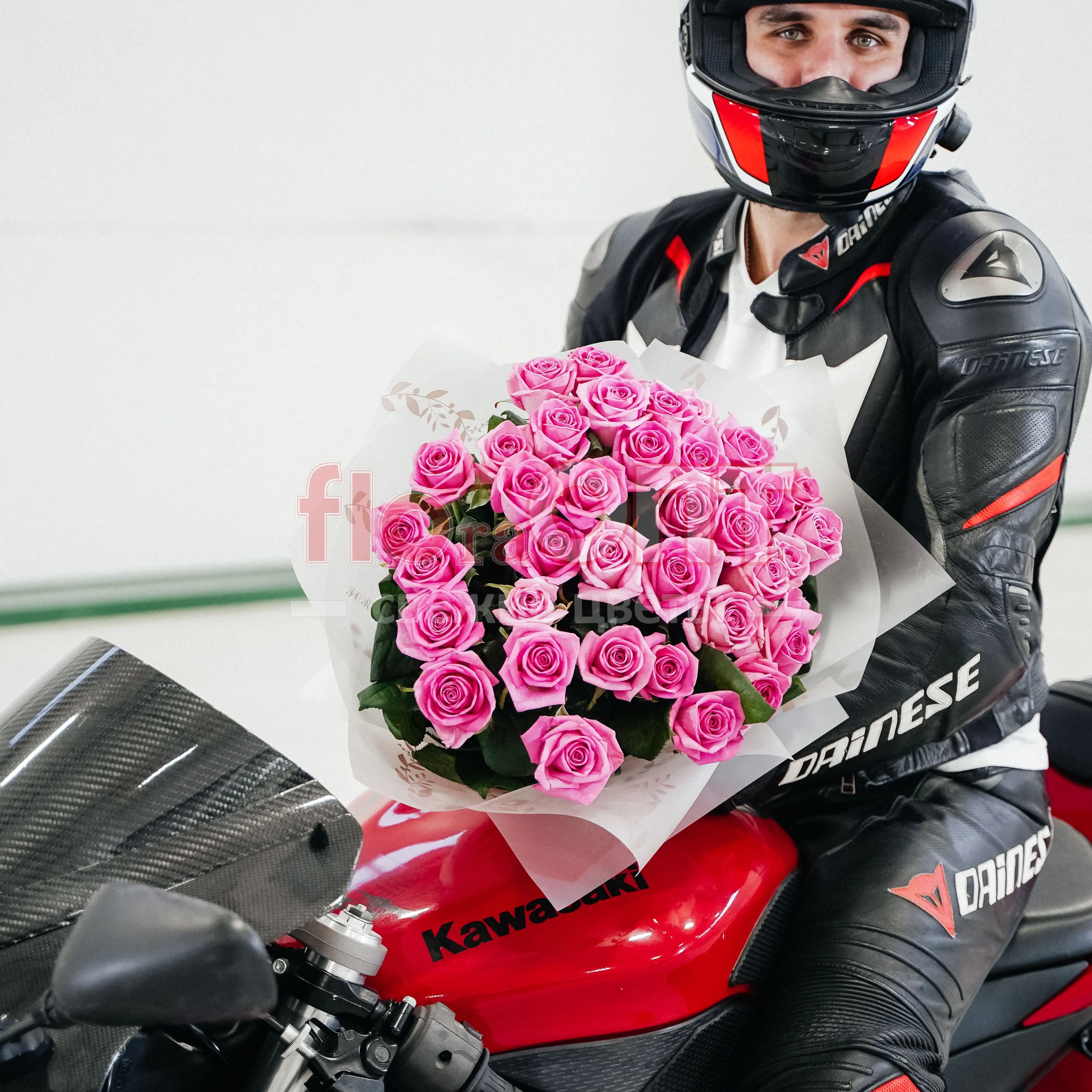 Букет № 551 с розовыми розами  — фото 1