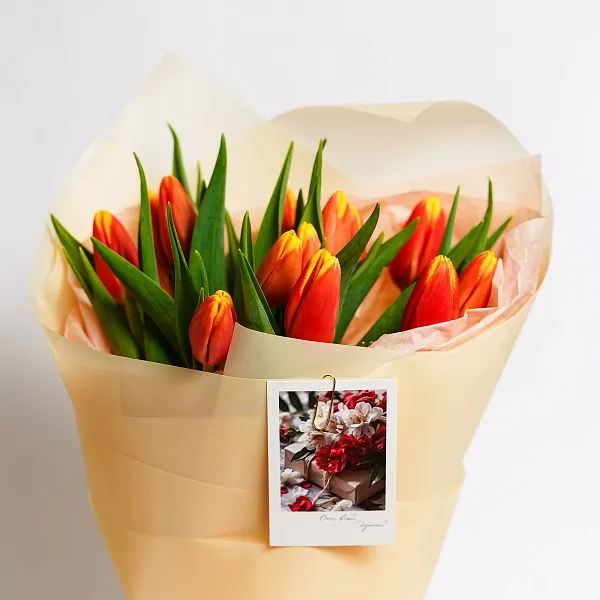 Букет № 572 из 15 оранжевых тюльпанов — фото 3