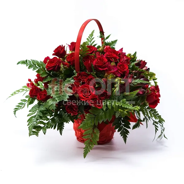 Композиция № 65 с кустовой красной розой — фото 1