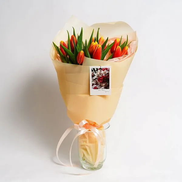 Букет № 572 из 15 оранжевых тюльпанов — фото 2