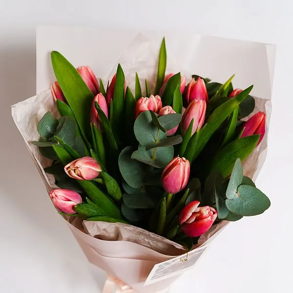 Букет № 574 из 15 розовых тюльпанов  — фото 3