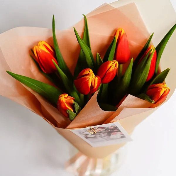 Букет № 572 из 7 оранжевых тюльпанов  — фото 3