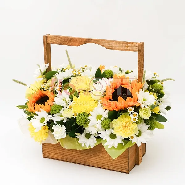 Композиция № 36 с хелиантусом и хризантемой  — фото 1