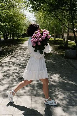 Роза Россия 70см — фото 7