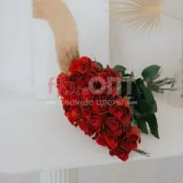 Роза Фридом 50 см — фото 29